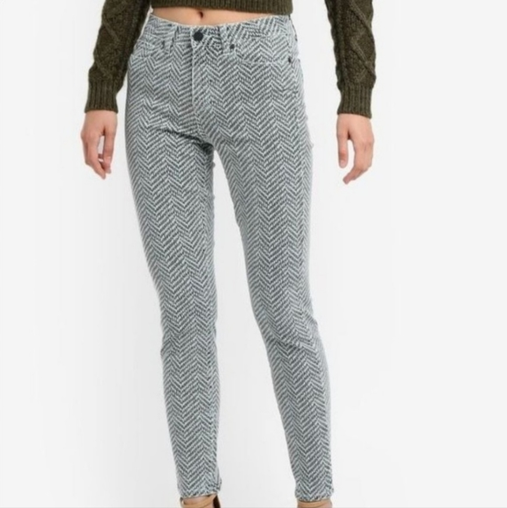 Paige Denim Hoxton Ultra Skinny Herringbone Jean Size 26